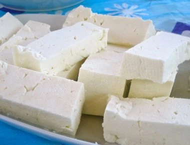 Υπογραφή συμφωνίας 6,3 εκατ. ευρώ για προώθηση της φέτας σε Ευρώπη και Αμερική